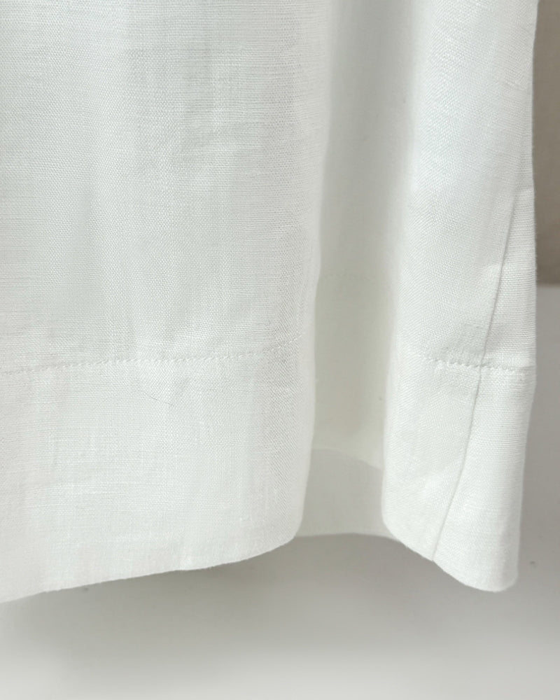 Sleeveless Linen Top with Ruffled Neckline Suitpure