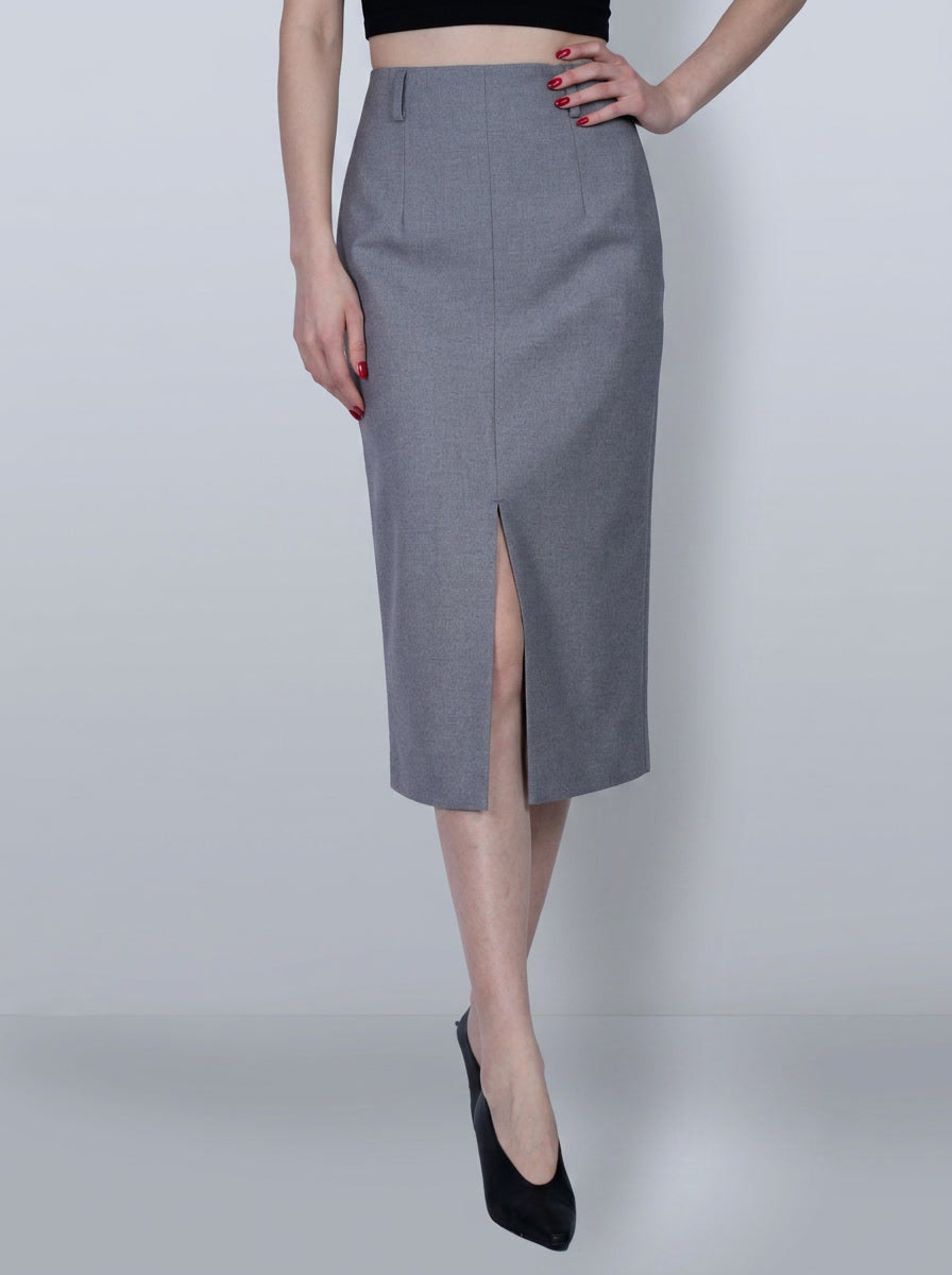 Mid-length front and back slit skirt with waist support