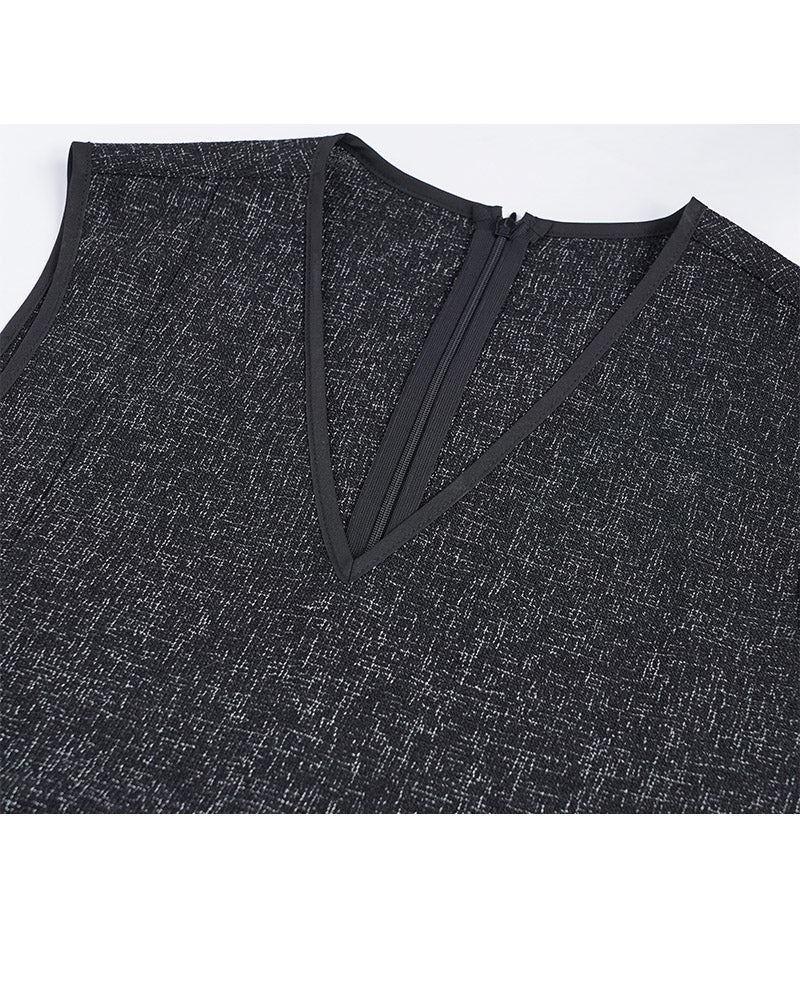 Design-Focused Asymmetrical Camisole in Black