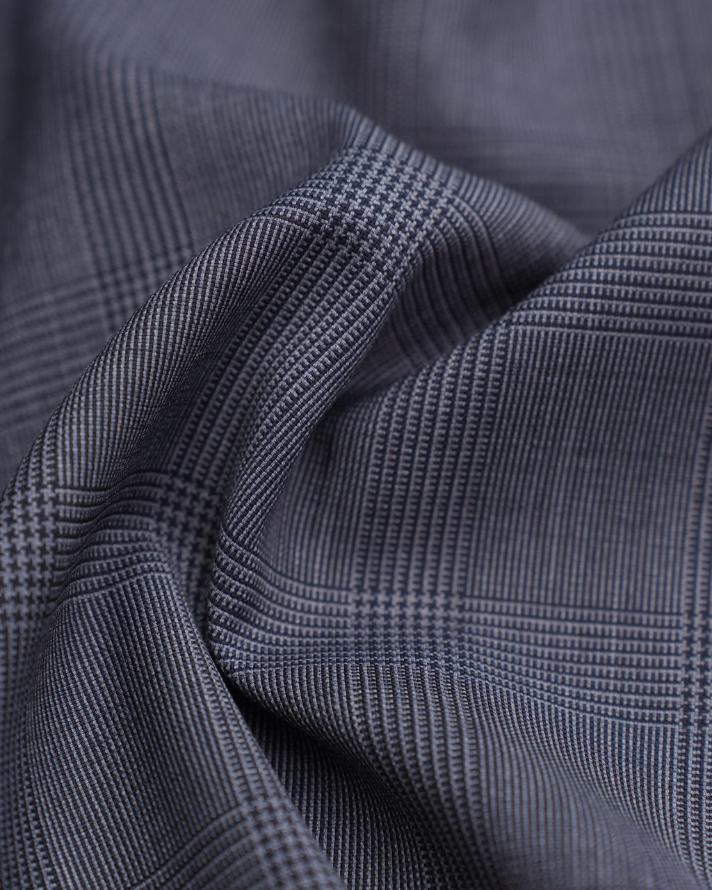 100% Wool Dark Grey Prince of Wales Check Satin‑Trimmed Formal Blazer