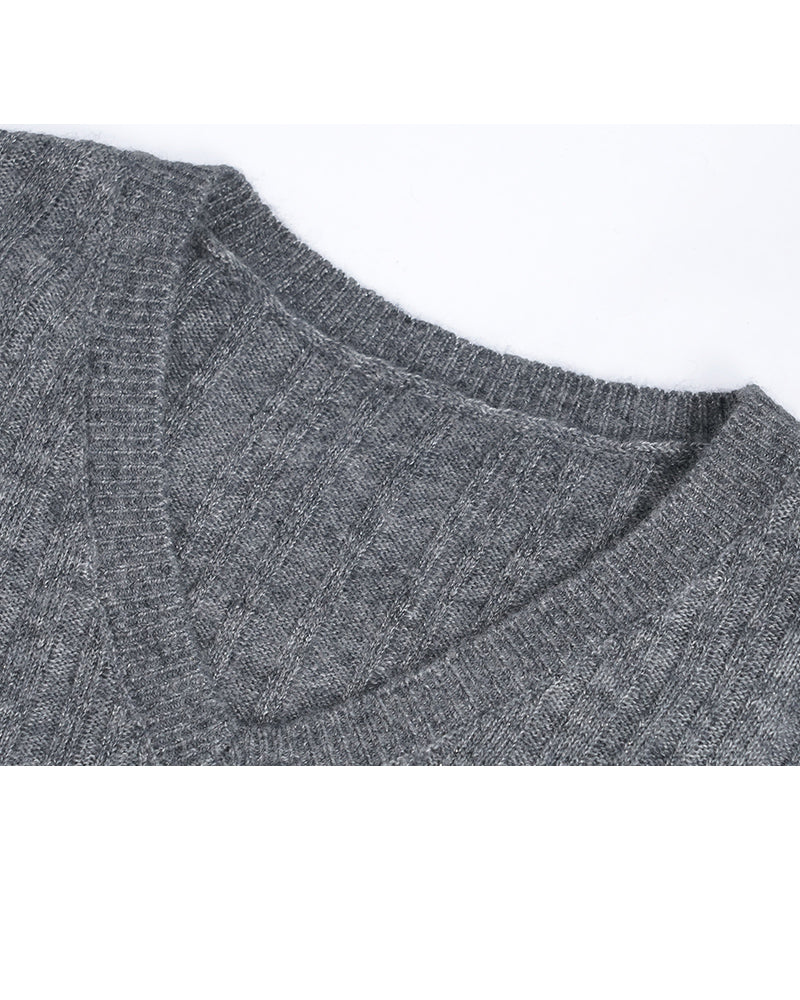 V-Neck Cashmere Sweater in Grey