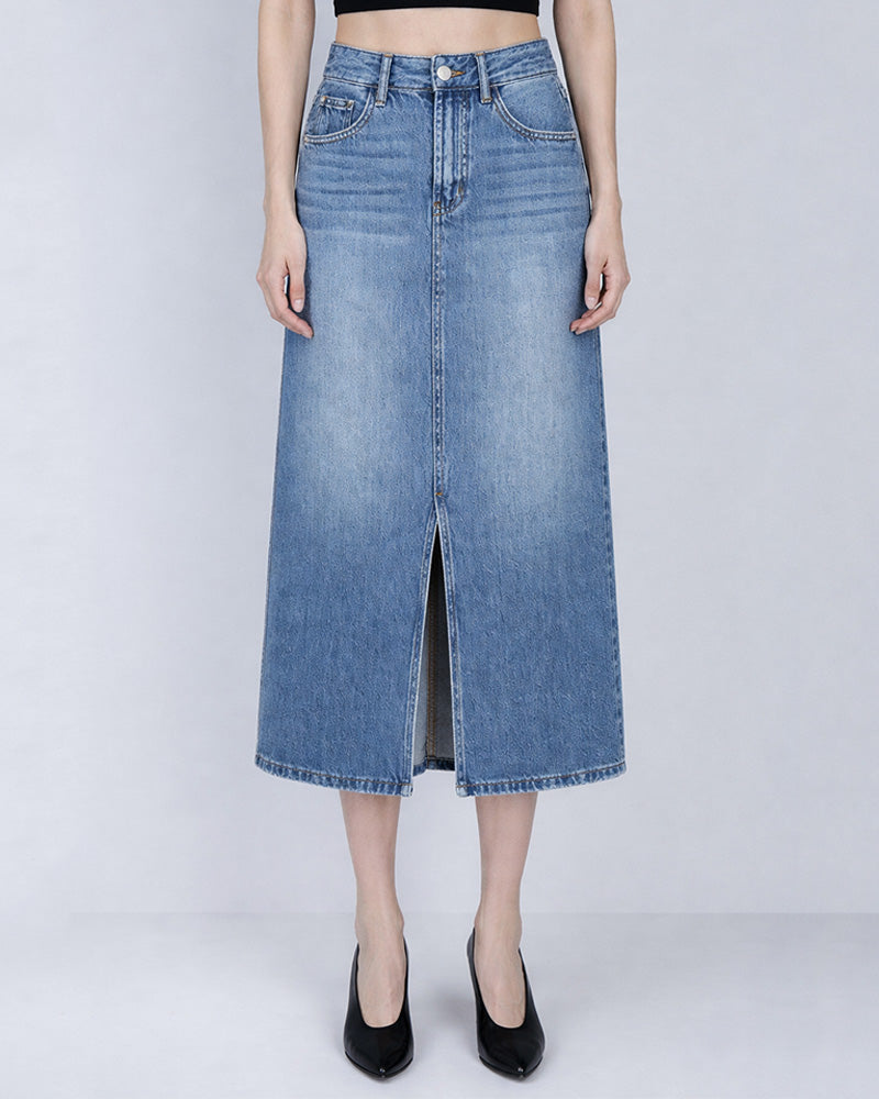 Classic Denim Shift Dress in Vintage Blue