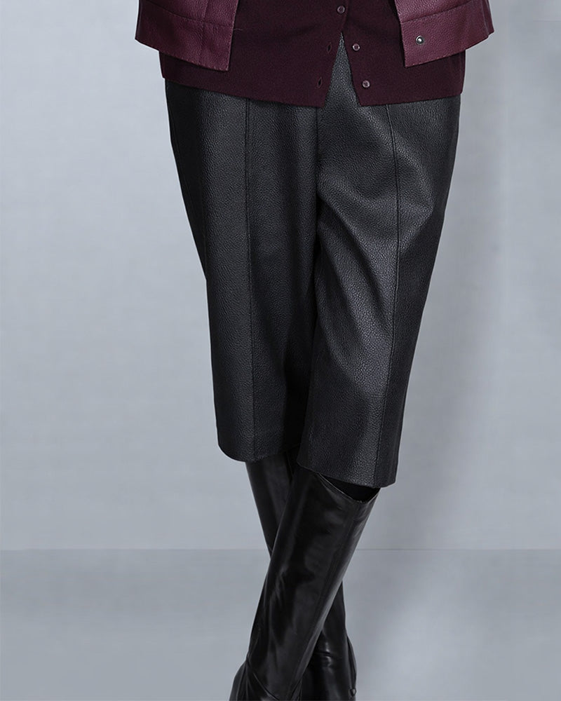 Cropped Black Leather Trousers for Women