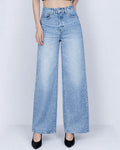 Retro Wide-Leg Denim Pants in Light Wash Suitpure