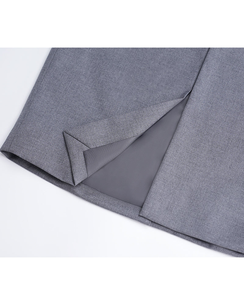 Mid-length front and back slit skirt with waist support