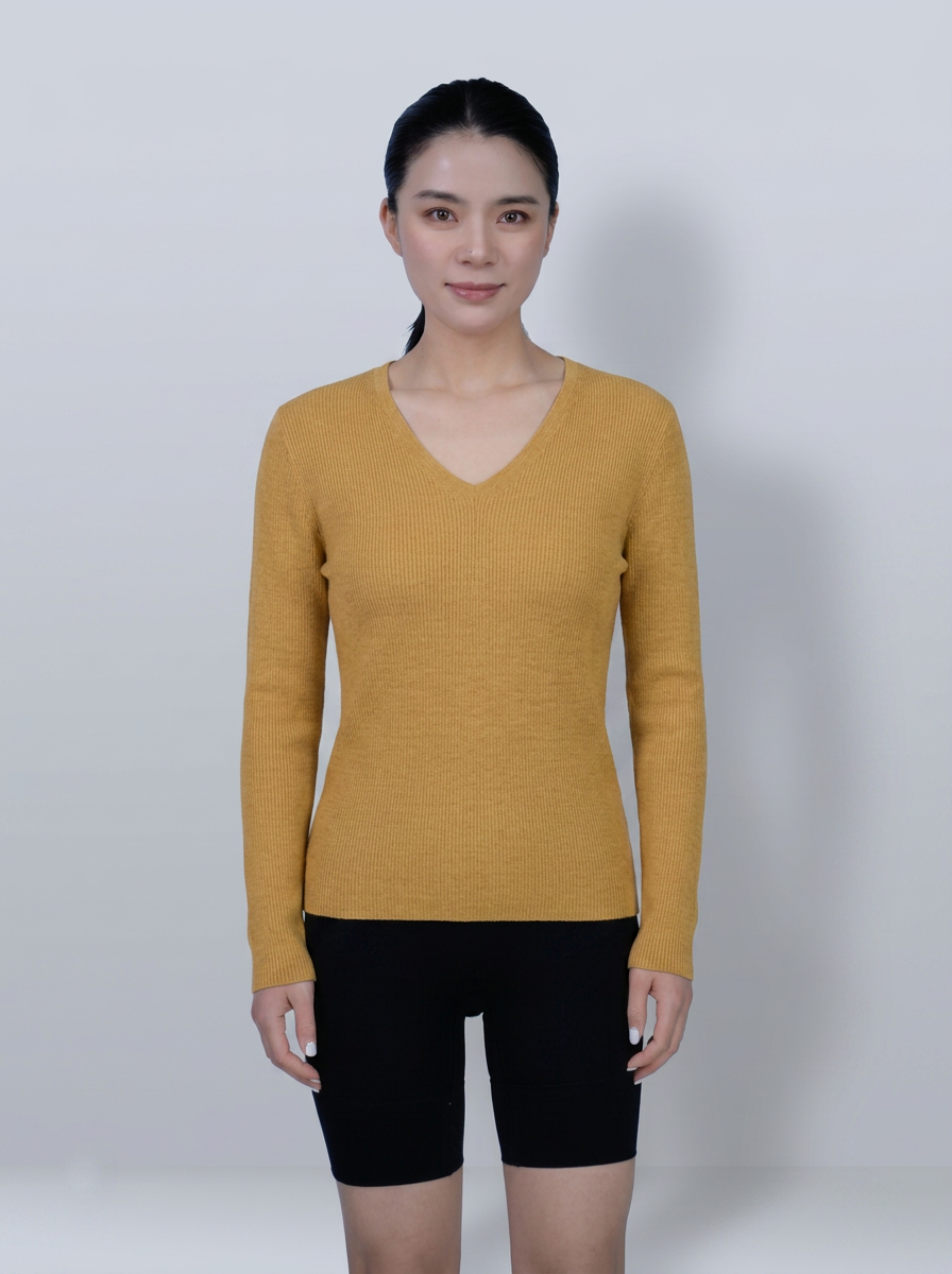 Cloud‑Soft Cashmere Acetate V‑Neck Long‑Sleeve Base Layer Top